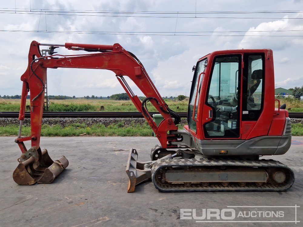 2011 Takeuchi TB250 - Mini bager: slika 2011 Takeuchi TB250 - Mini bager 2011 Takeuchi TB250 - Mini bager: slika 2011 Takeuchi TB250 - Mini bager