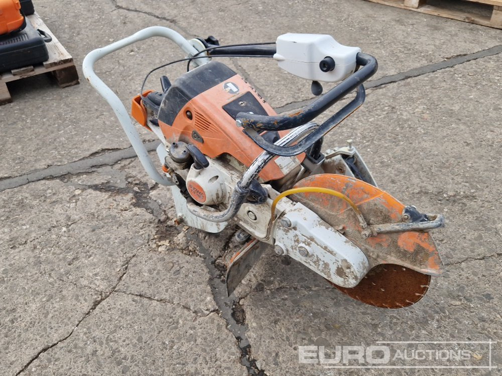 2012 Stihl TS700 - Stroj za asfaltiranje: slika 2012 Stihl TS700 - Stroj za asfaltiranje 2012 Stihl TS700 - Stroj za asfaltiranje: slika 2012 Stihl TS700 - Stroj za asfaltiranje