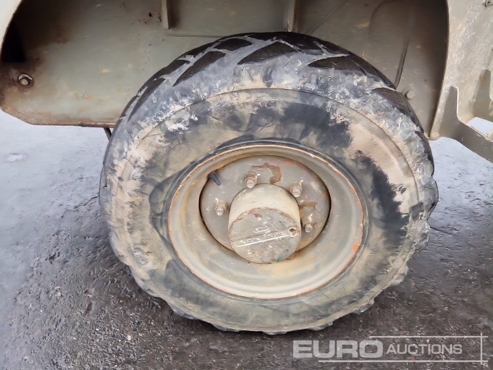 Mini istovarivač 2013 Ausa D250AHG: slika Mini istovarivač 2013 Ausa D250AHG Mini istovarivač 2013 Ausa D250AHG: slika Mini istovarivač 2013 Ausa D250AHG