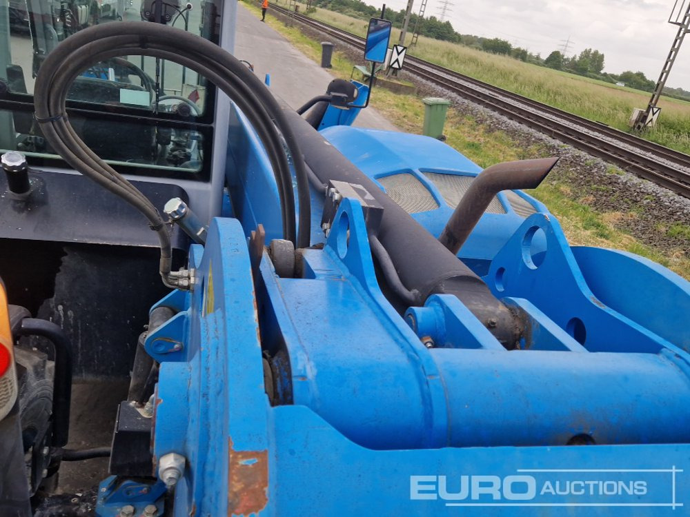 Teleskopski rukovatelj 2013 Genie GTH4013SX: slika Teleskopski rukovatelj 2013 Genie GTH4013SX