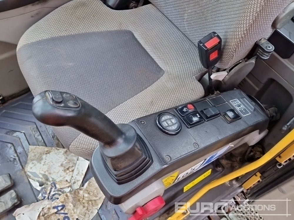 Bager gusjeničar 2013 Volvo EC220DL: slika Bager gusjeničar 2013 Volvo EC220DL