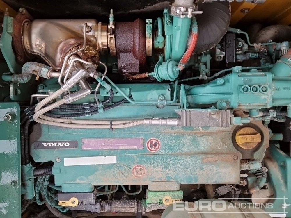 Bager gusjeničar 2013 Volvo EC220DL: slika Bager gusjeničar 2013 Volvo EC220DL