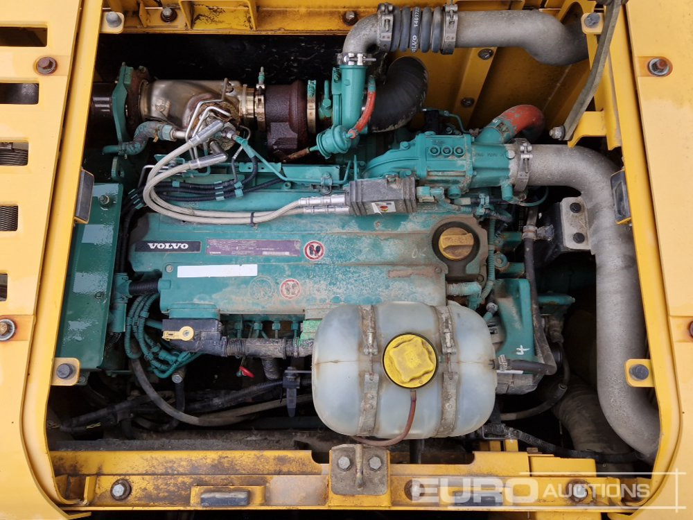 Bager gusjeničar 2013 Volvo EC220DL: slika Bager gusjeničar 2013 Volvo EC220DL