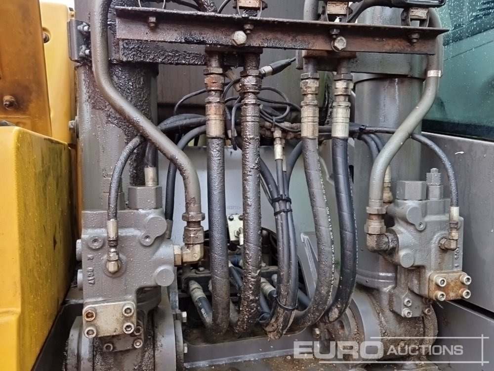 Bager gusjeničar 2013 Volvo EC220DL: slika Bager gusjeničar 2013 Volvo EC220DL