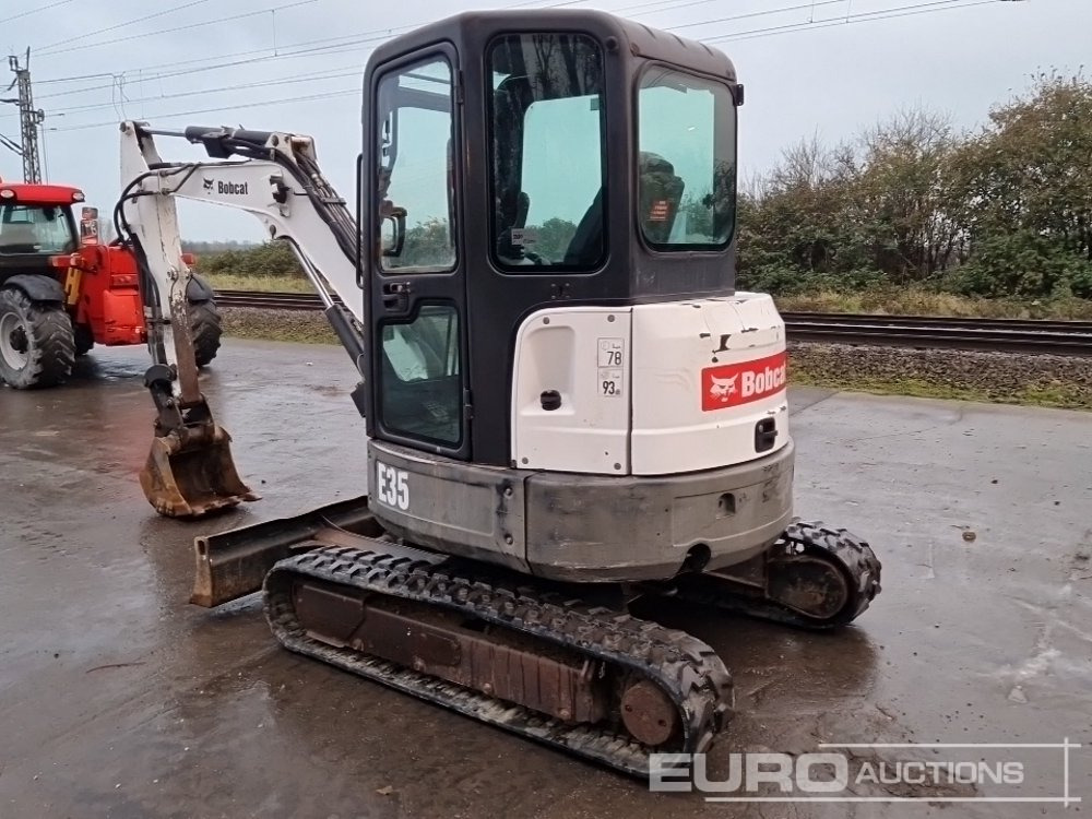 2014 Bobcat E35 EM - Mini bager: slika 2014 Bobcat E35 EM - Mini bager 2014 Bobcat E35 EM - Mini bager: slika 2014 Bobcat E35 EM - Mini bager