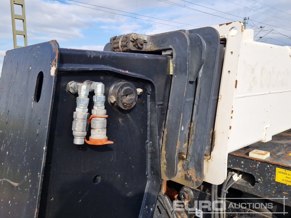 Teleskopski rukovatelj 2014 Bobcat T40180: slika Teleskopski rukovatelj 2014 Bobcat T40180