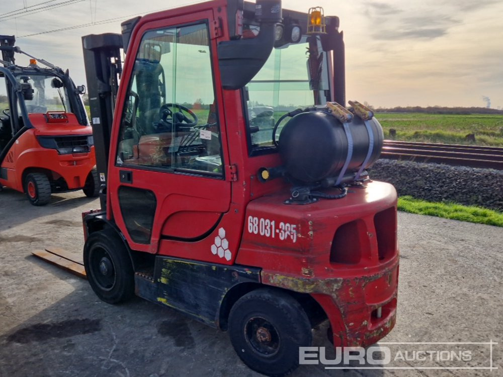 2014 Hyster H3.0FT - Viličar: slika 2014 Hyster H3.0FT - Viličar 2014 Hyster H3.0FT - Viličar: slika 2014 Hyster H3.0FT - Viličar