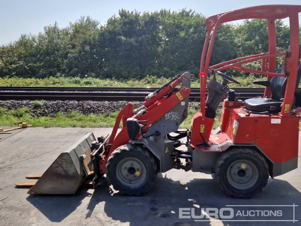 2015 Giant D254SW - Utovarivač na kotačima: slika 2015 Giant D254SW - Utovarivač na kotačima 2015 Giant D254SW - Utovarivač na kotačima: slika 2015 Giant D254SW - Utovarivač na kotačima