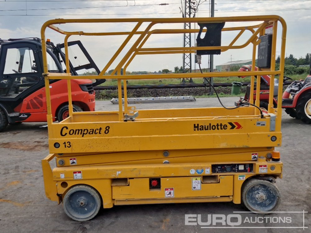 2015 Haulotte Compact 8 - Podizna platforma: slika 2015 Haulotte Compact 8 - Podizna platforma 2015 Haulotte Compact 8 - Podizna platforma: slika 2015 Haulotte Compact 8 - Podizna platforma