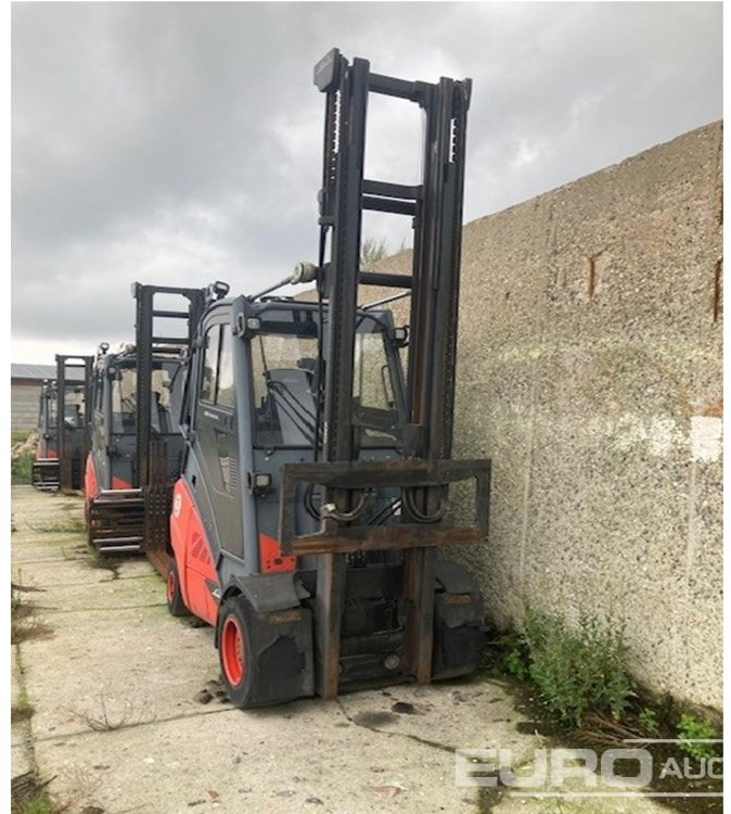 2017 Linde H35T-02 - Viličar: slika 2017 Linde H35T-02 - Viličar 2017 Linde H35T-02 - Viličar: slika 2017 Linde H35T-02 - Viličar