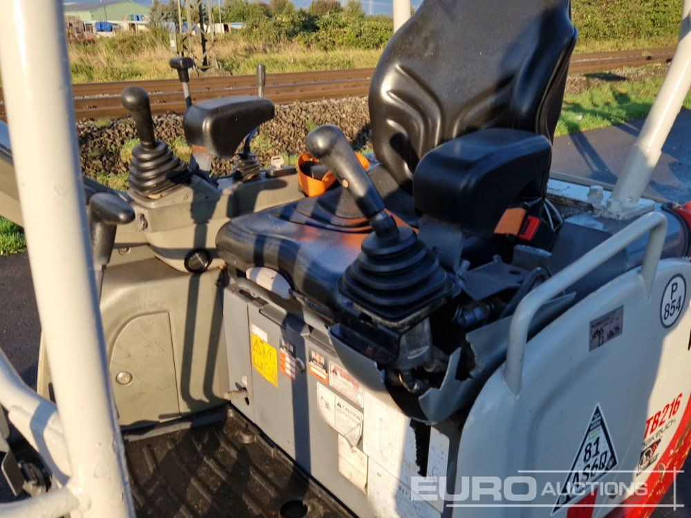 Mini bager 2018 Takeuchi TB216: slika Mini bager 2018 Takeuchi TB216