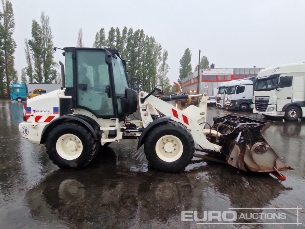 2020 CAT 908M - Utovarivač na kotačima: slika 2020 CAT 908M - Utovarivač na kotačima 2020 CAT 908M - Utovarivač na kotačima: slika 2020 CAT 908M - Utovarivač na kotačima