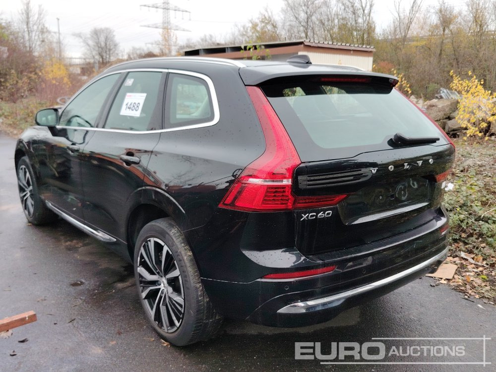 2020 Volvo XC60 T6 AWD Recharge Hybrid Automatic, Leather Seats, Reverse Camera, A/C, Electric Summer Roof (Water Damaged Engine) - Automobil: slika 2020 Volvo XC60 T6 AWD Recharge Hybrid Automatic, Leather Seats, Reverse Camera, A/C, Electric Summer Roof (Water Damaged Engine) - Automobil 2020 Volvo XC60 T6 AWD Recharge Hybrid Automatic, Leather Seats, Reverse Camera, A/C, Electric Summer Roof (Water Damaged Engine) - Automobil: slika 2020 Volvo XC60 T6 AWD Recharge Hybrid Automatic, Leather Seats, Reverse Camera, A/C, Electric Summer Roof (Water Damaged Engine) - Automobil