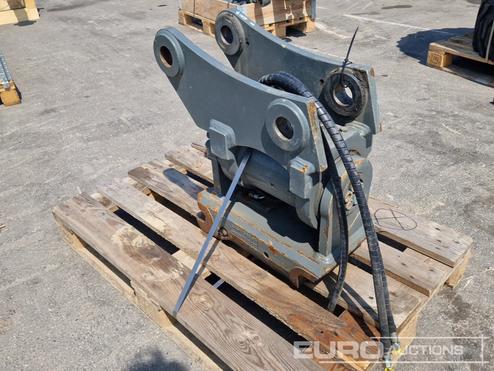 2023 Helac PTS100 Power Tilt QH to suit ET90 - Brza spojka: slika 2023 Helac PTS100 Power Tilt QH to suit ET90 - Brza spojka 2023 Helac PTS100 Power Tilt QH to suit ET90 - Brza spojka: slika 2023 Helac PTS100 Power Tilt QH to suit ET90 - Brza spojka