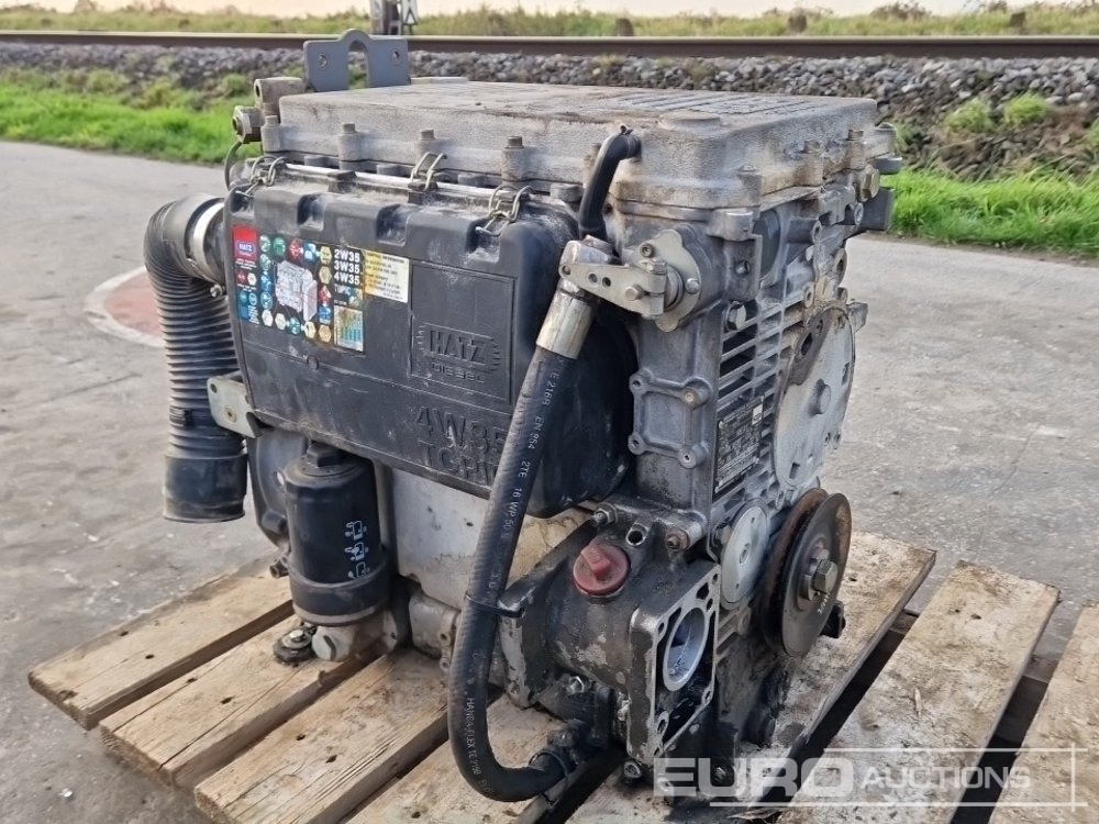 4 Cylinder Diesel Engine - Motor: slika 4 Cylinder Diesel Engine - Motor 4 Cylinder Diesel Engine - Motor: slika 4 Cylinder Diesel Engine - Motor