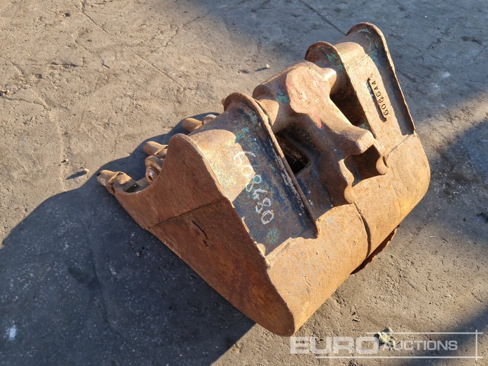 ACB 24" Digging Bucket, Morin QH to suit 6-8 Ton Excavator - Korpa: slika ACB 24" Digging Bucket, Morin QH to suit 6-8 Ton Excavator - Korpa ACB 24" Digging Bucket, Morin QH to suit 6-8 Ton Excavator - Korpa: slika ACB 24" Digging Bucket, Morin QH to suit 6-8 Ton Excavator - Korpa