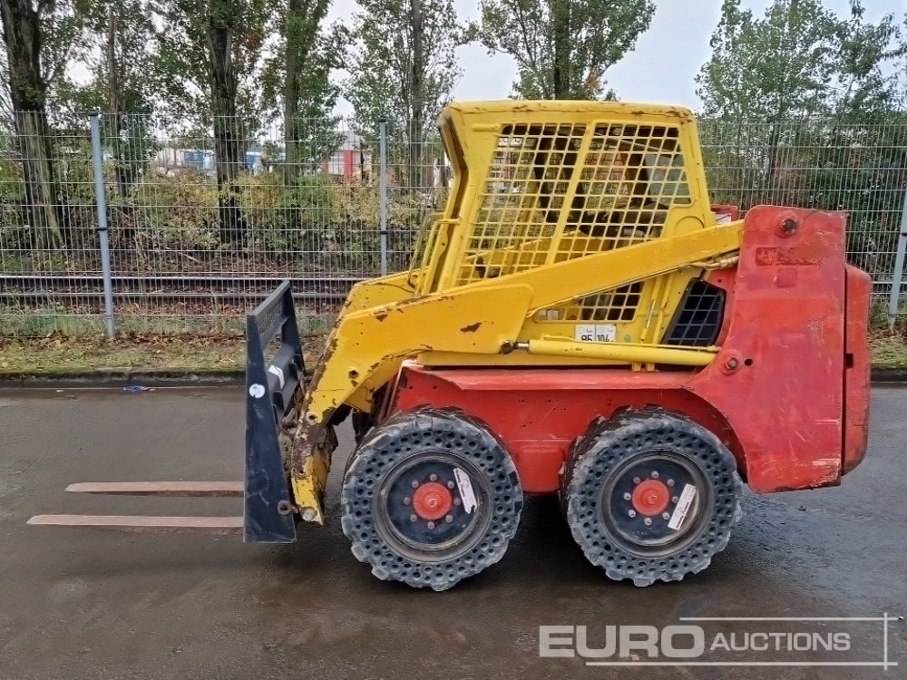 Bobcat S130 - Mini utovarivač: slika Bobcat S130 - Mini utovarivač Bobcat S130 - Mini utovarivač: slika Bobcat S130 - Mini utovarivač
