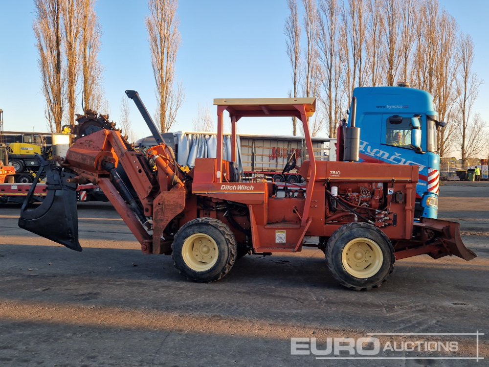 Ditch Witch 7510 - Trenčer: slika Ditch Witch 7510 - Trenčer Ditch Witch 7510 - Trenčer: slika Ditch Witch 7510 - Trenčer
