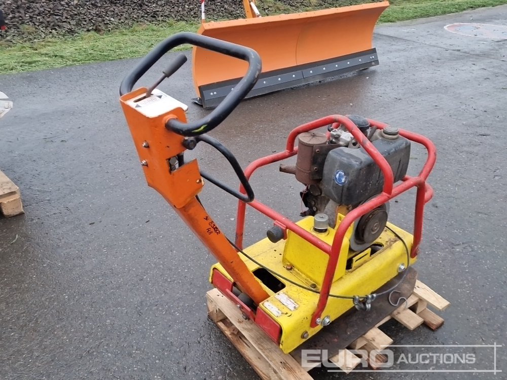 Dynapac LG200 - Stroj za asfaltiranje: slika Dynapac LG200 - Stroj za asfaltiranje Dynapac LG200 - Stroj za asfaltiranje: slika Dynapac LG200 - Stroj za asfaltiranje