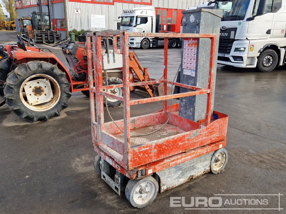 Electric Scissor Lift - Podizna platforma: slika Electric Scissor Lift - Podizna platforma Electric Scissor Lift - Podizna platforma: slika Electric Scissor Lift - Podizna platforma