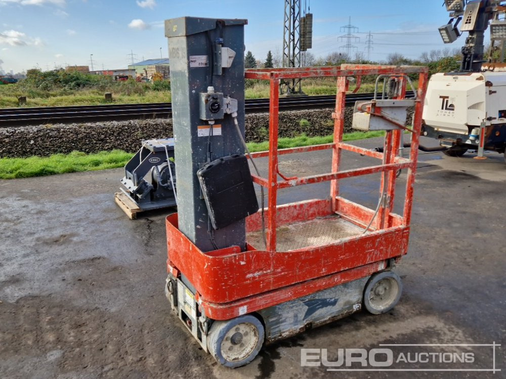 Electric Scissor Lift - Podizna platforma: slika Electric Scissor Lift - Podizna platforma Electric Scissor Lift - Podizna platforma: slika Electric Scissor Lift - Podizna platforma