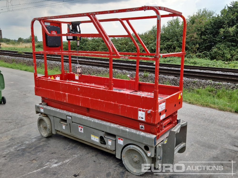 Haulotte Compact 8 Electric Scissor Lift - Podizna platforma: slika Haulotte Compact 8 Electric Scissor Lift - Podizna platforma Haulotte Compact 8 Electric Scissor Lift - Podizna platforma: slika Haulotte Compact 8 Electric Scissor Lift - Podizna platforma