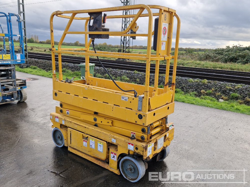 Haulotte Optimum 8 - Škarasta podizna platforma: slika Haulotte Optimum 8 - Škarasta podizna platforma Haulotte Optimum 8 - Škarasta podizna platforma: slika Haulotte Optimum 8 - Škarasta podizna platforma