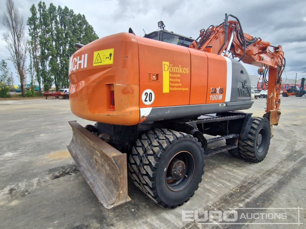 Hitachi ZX190W-3 - Bager na kotačima: slika Hitachi ZX190W-3 - Bager na kotačima Hitachi ZX190W-3 - Bager na kotačima: slika Hitachi ZX190W-3 - Bager na kotačima