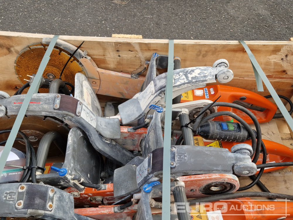 Husqvarna Power Cutter (5 of) + Water Tank - Stroj za asfaltiranje: slika Husqvarna Power Cutter (5 of) + Water Tank - Stroj za asfaltiranje Husqvarna Power Cutter (5 of) + Water Tank - Stroj za asfaltiranje: slika Husqvarna Power Cutter (5 of) + Water Tank - Stroj za asfaltiranje