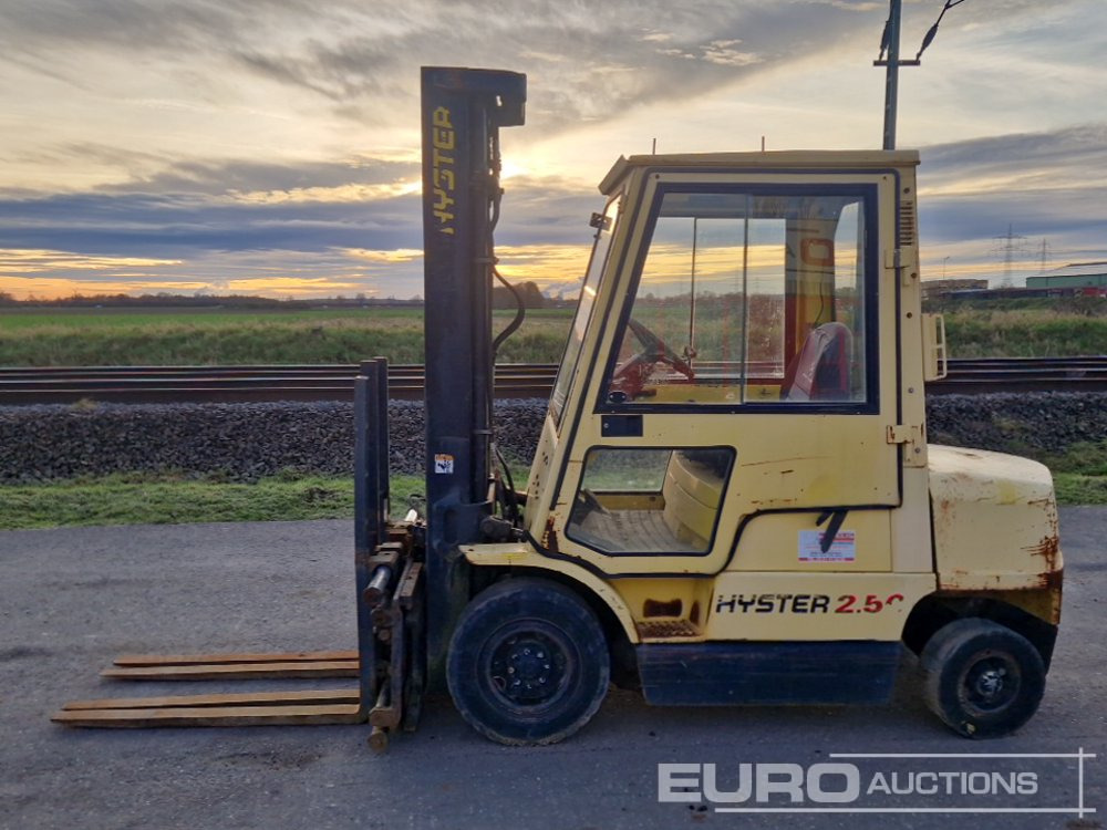 Hyster H2.50XM - Viličar: slika Hyster H2.50XM - Viličar Hyster H2.50XM - Viličar: slika Hyster H2.50XM - Viličar