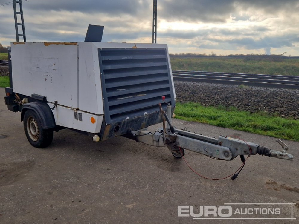 Kaeser M122 400CFM - Zračni kompresor: slika Kaeser M122 400CFM - Zračni kompresor Kaeser M122 400CFM - Zračni kompresor: slika Kaeser M122 400CFM - Zračni kompresor