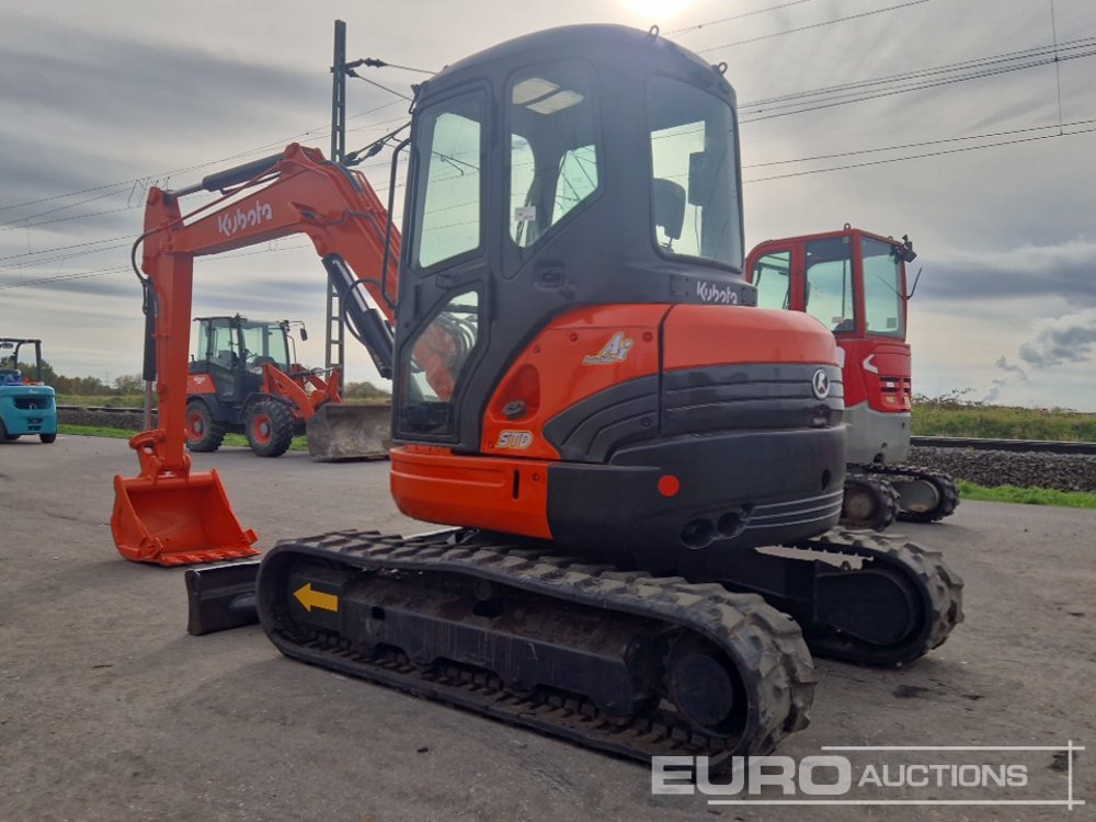 Kubota 55U - Mini bager: slika Kubota 55U - Mini bager Kubota 55U - Mini bager: slika Kubota 55U - Mini bager