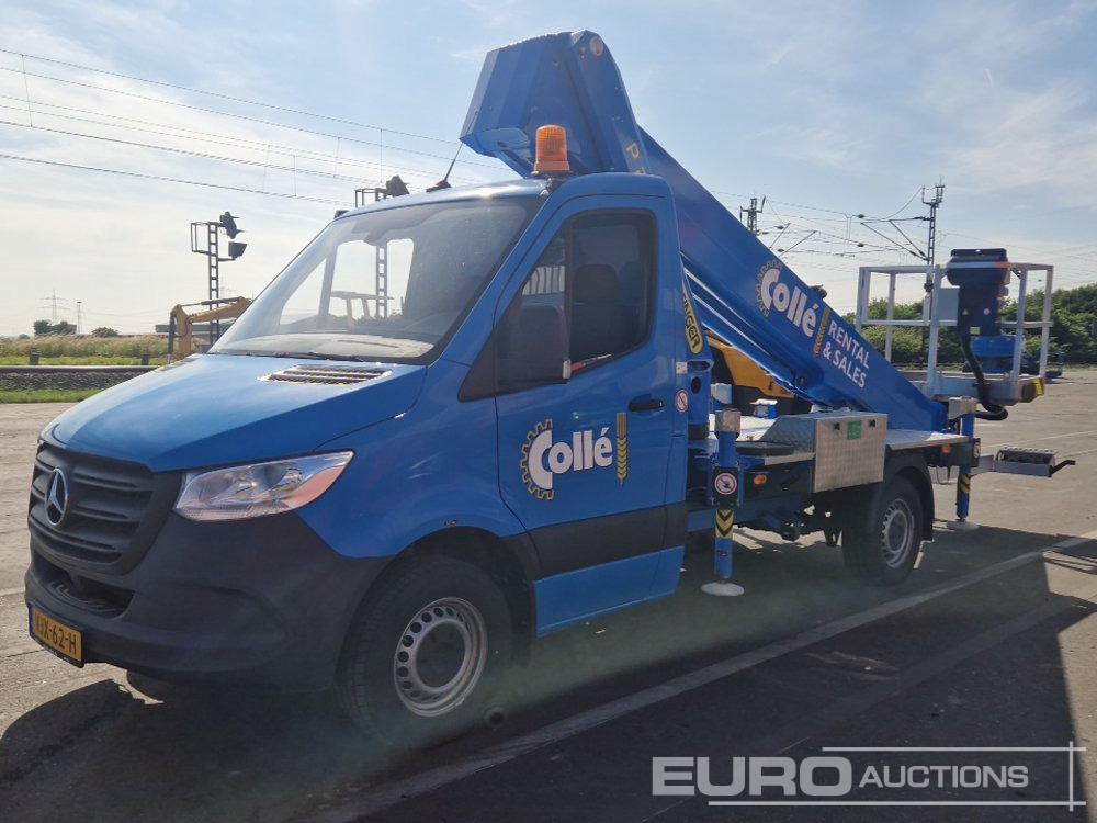 Mercedes Sprinter - Podizna platforma montirana na kamion: slika Mercedes Sprinter - Podizna platforma montirana na kamion Mercedes Sprinter - Podizna platforma montirana na kamion: slika Mercedes Sprinter - Podizna platforma montirana na kamion