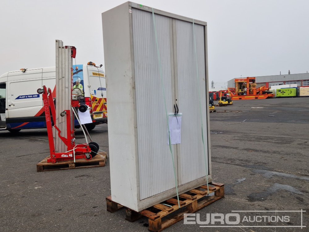 Metal Filling Cabinet - Građevinska oprema: slika Metal Filling Cabinet - Građevinska oprema Metal Filling Cabinet - Građevinska oprema: slika Metal Filling Cabinet - Građevinska oprema