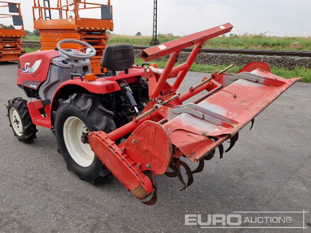 Mitsubishi MT20 - Mali traktor: slika Mitsubishi MT20 - Mali traktor Mitsubishi MT20 - Mali traktor: slika Mitsubishi MT20 - Mali traktor