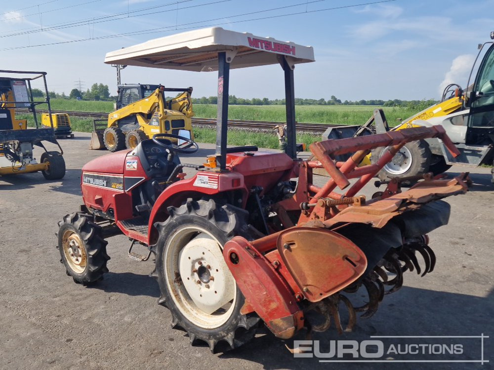 Mitsubishi MT205 - Mali traktor: slika Mitsubishi MT205 - Mali traktor Mitsubishi MT205 - Mali traktor: slika Mitsubishi MT205 - Mali traktor