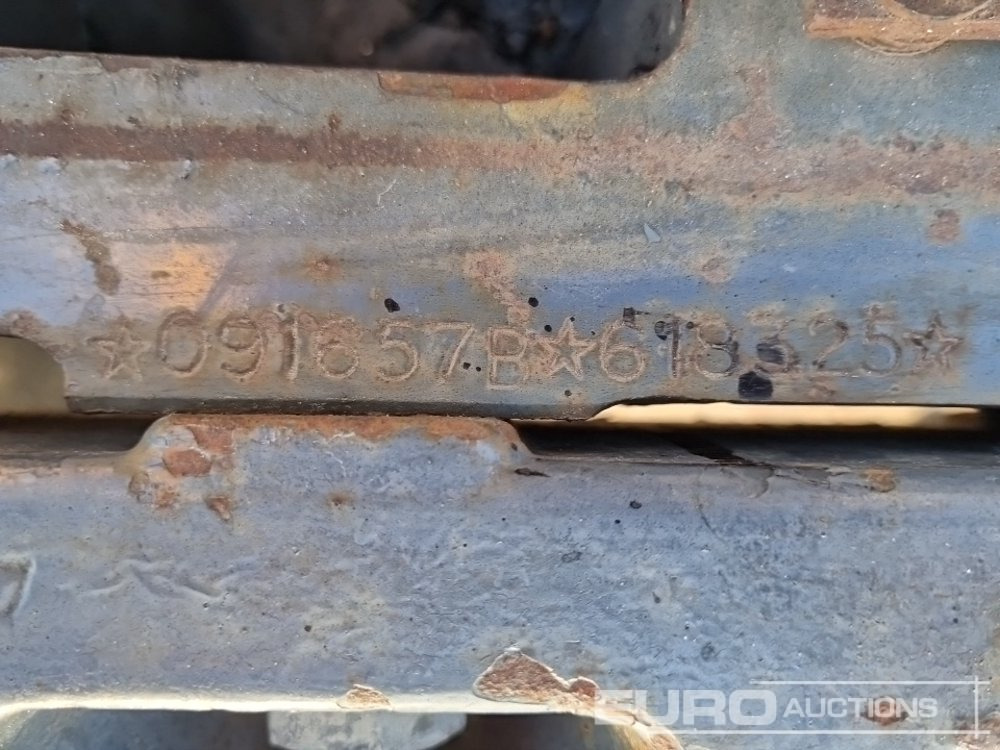 Traktor New Holland TS100: slika Traktor New Holland TS100