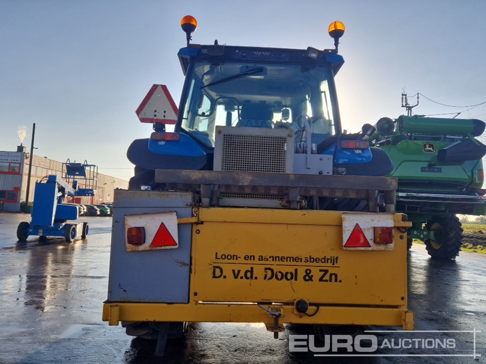 New Holland TS100 - Traktor: slika New Holland TS100 - Traktor New Holland TS100 - Traktor: slika New Holland TS100 - Traktor