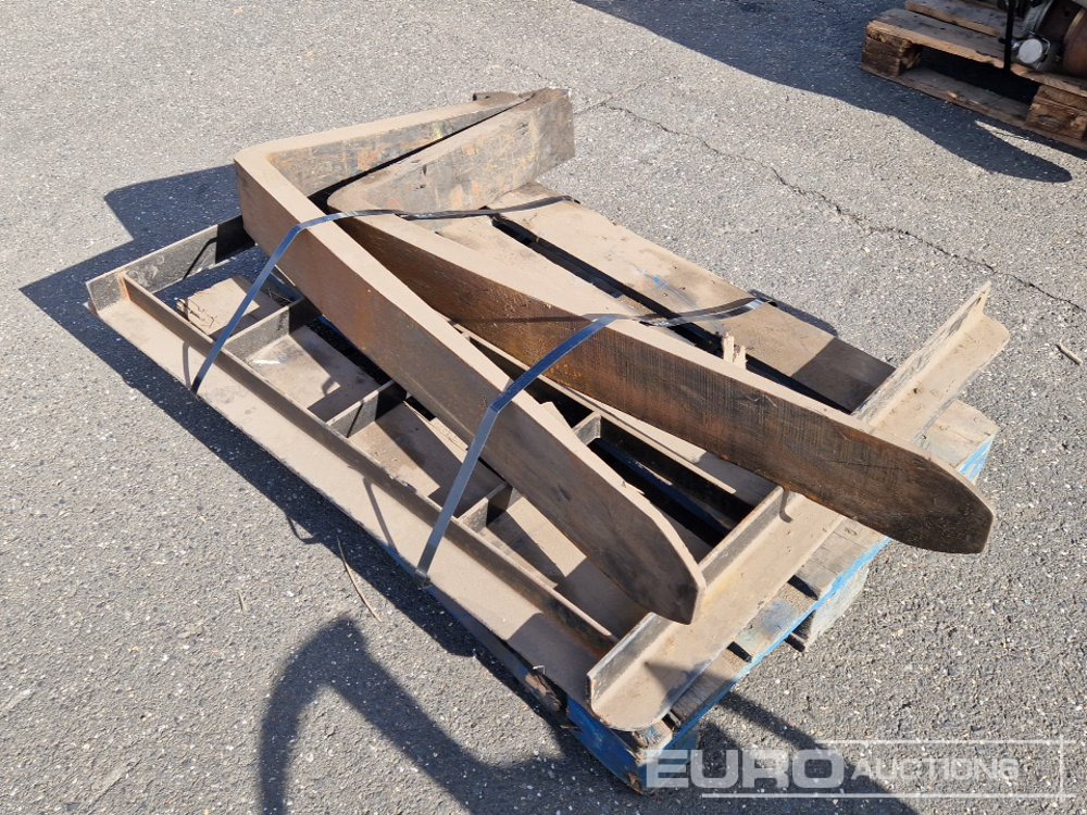 Protection Frame and Forks - Oprema za rukovanje materijalima: slika  Protection Frame and Forks - Oprema za rukovanje materijalima Protection Frame and Forks - Oprema za rukovanje materijalima: slika  Protection Frame and Forks - Oprema za rukovanje materijalima