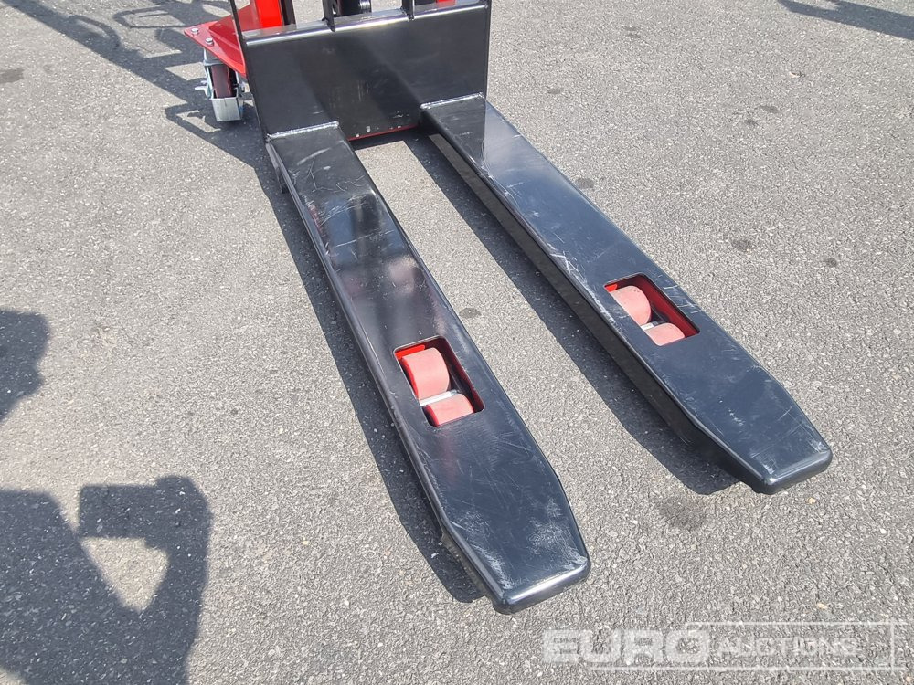 Unused Walk Behind Pallet Truck, 1000Kg, 1.6m Lifting Height - Oprema za rukovanje materijalima: slika  Unused Walk Behind Pallet Truck, 1000Kg, 1.6m Lifting Height - Oprema za rukovanje materijalima Unused Walk Behind Pallet Truck, 1000Kg, 1.6m Lifting Height - Oprema za rukovanje materijalima: slika  Unused Walk Behind Pallet Truck, 1000Kg, 1.6m Lifting Height - Oprema za rukovanje materijalima