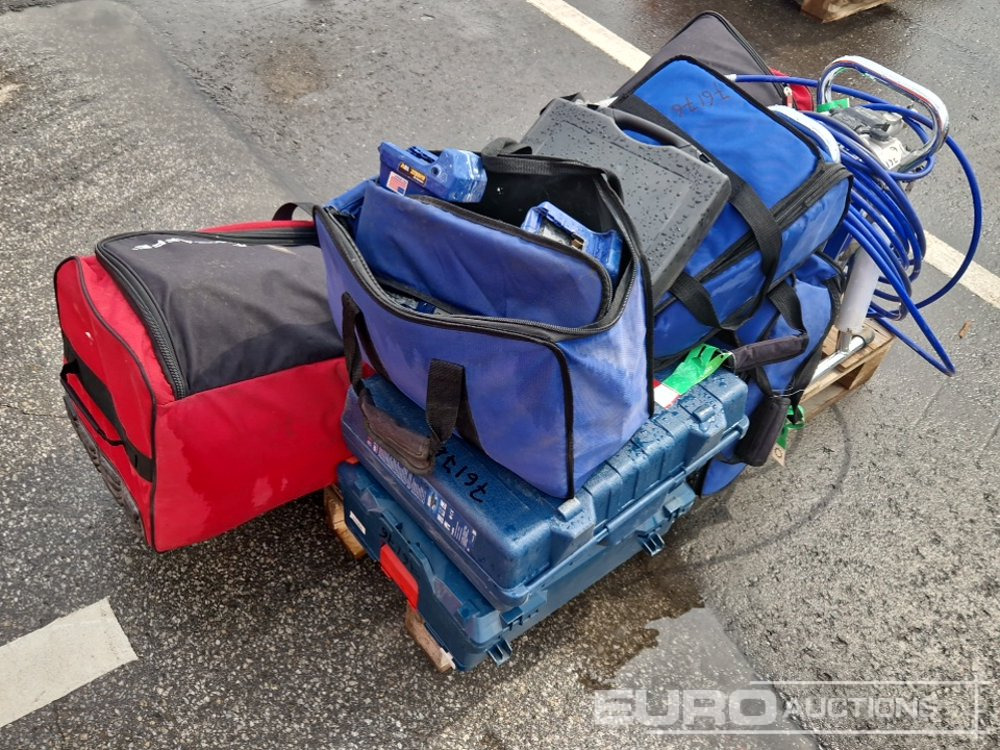 Pallet Of Assorted Electric Tools, Paint Spray System - Građevinska oprema: slika Pallet Of Assorted Electric Tools, Paint Spray System - Građevinska oprema Pallet Of Assorted Electric Tools, Paint Spray System - Građevinska oprema: slika Pallet Of Assorted Electric Tools, Paint Spray System - Građevinska oprema