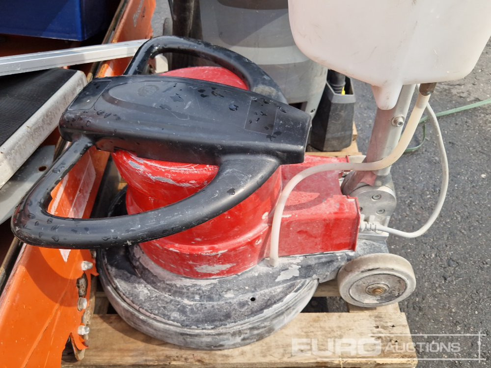 Pallet Of Ground Scraper, Pressure Washer, Masonry Saws - Građevinska oprema: slika Pallet Of Ground Scraper, Pressure Washer, Masonry Saws - Građevinska oprema Pallet Of Ground Scraper, Pressure Washer, Masonry Saws - Građevinska oprema: slika Pallet Of Ground Scraper, Pressure Washer, Masonry Saws - Građevinska oprema
