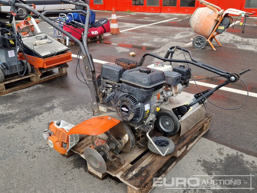 Pallet Of Walk Behind Tiller, Scifier, Trimmer - Građevinska oprema: slika Pallet Of Walk Behind Tiller, Scifier, Trimmer - Građevinska oprema Pallet Of Walk Behind Tiller, Scifier, Trimmer - Građevinska oprema: slika Pallet Of Walk Behind Tiller, Scifier, Trimmer - Građevinska oprema