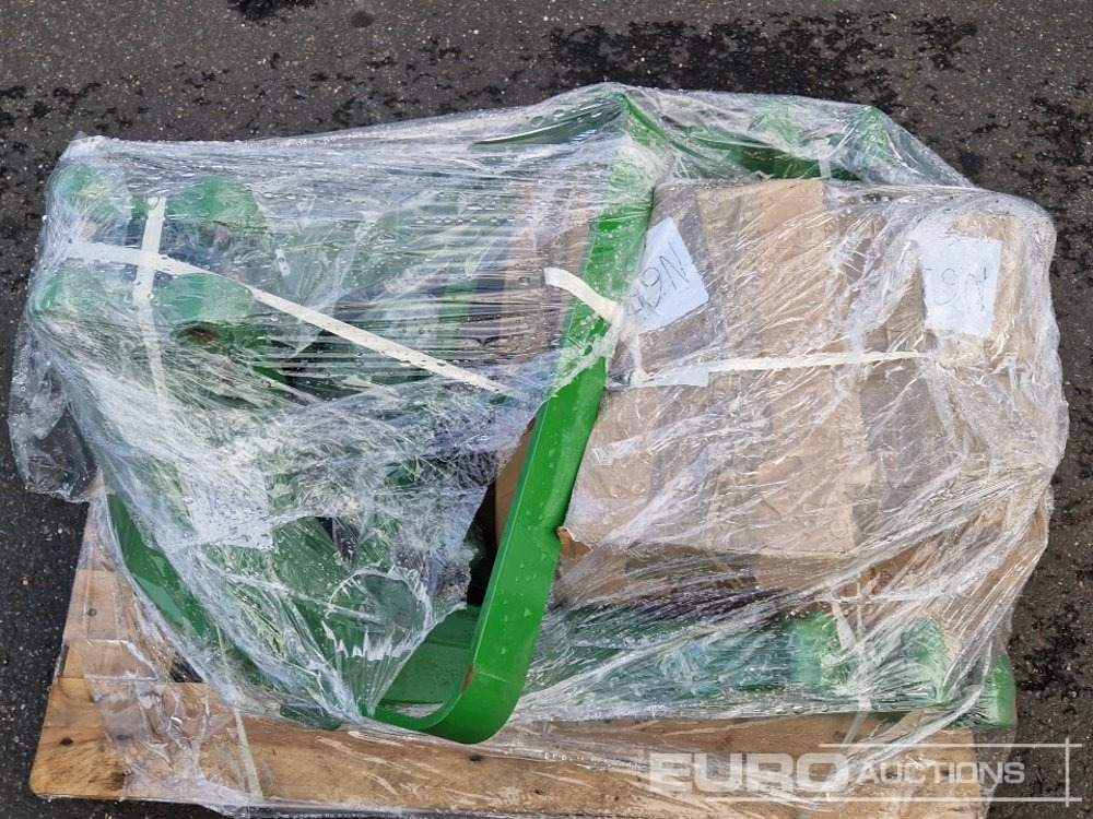 John Deere Front Loader Adaption Kit for 6 Cylinder Machines incl. Brackets, Hydraulic Hoses, SCV Valves, Loader Joystick to suit 6140R-6215R, 6150M-6195M - Poljoprivredni strojevi: slika John Deere Front Loader Adaption Kit for 6 Cylinder Machines incl. Brackets, Hydraulic Hoses, SCV Valves, Loader Joystick to suit 6140R-6215R, 6150M-6195M - Poljoprivredni strojevi John Deere Front Loader Adaption Kit for 6 Cylinder Machines incl. Brackets, Hydraulic Hoses, SCV Valves, Loader Joystick to suit 6140R-6215R, 6150M-6195M - Poljoprivredni strojevi: slika John Deere Front Loader Adaption Kit for 6 Cylinder Machines incl. Brackets, Hydraulic Hoses, SCV Valves, Loader Joystick to suit 6140R-6215R, 6150M-6195M - Poljoprivredni strojevi