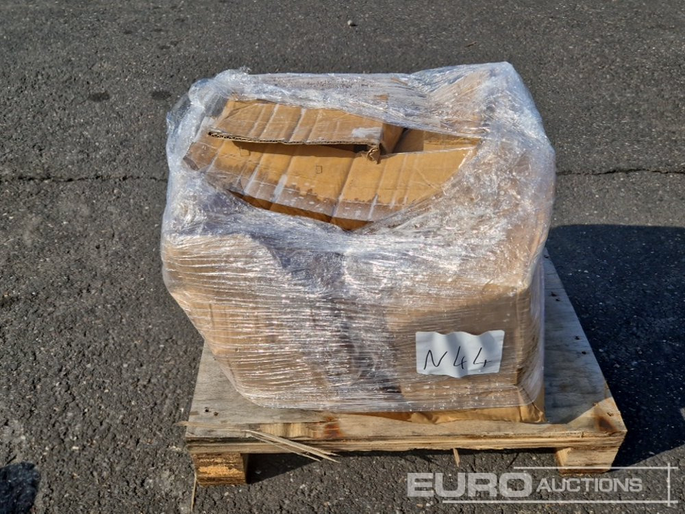 Unused Sauter Front PTO Kit, 1000RPM, 110kW / 150HP, 6 Spline, 1-3/8" Shaft, Counterclockwise Rotation to suit John Deere 6090M, 6100M, 6110M, 6120M, 6130M, 6140M - Poljoprivredni strojevi: slika Unused Sauter Front PTO Kit, 1000RPM, 110kW / 150HP, 6 Spline, 1-3/8" Shaft, Counterclockwise Rotation to suit John Deere 6090M, 6100M, 6110M, 6120M, 6130M, 6140M - Poljoprivredni strojevi Unused Sauter Front PTO Kit, 1000RPM, 110kW / 150HP, 6 Spline, 1-3/8" Shaft, Counterclockwise Rotation to suit John Deere 6090M, 6100M, 6110M, 6120M, 6130M, 6140M - Poljoprivredni strojevi: slika Unused Sauter Front PTO Kit, 1000RPM, 110kW / 150HP, 6 Spline, 1-3/8" Shaft, Counterclockwise Rotation to suit John Deere 6090M, 6100M, 6110M, 6120M, 6130M, 6140M - Poljoprivredni strojevi
