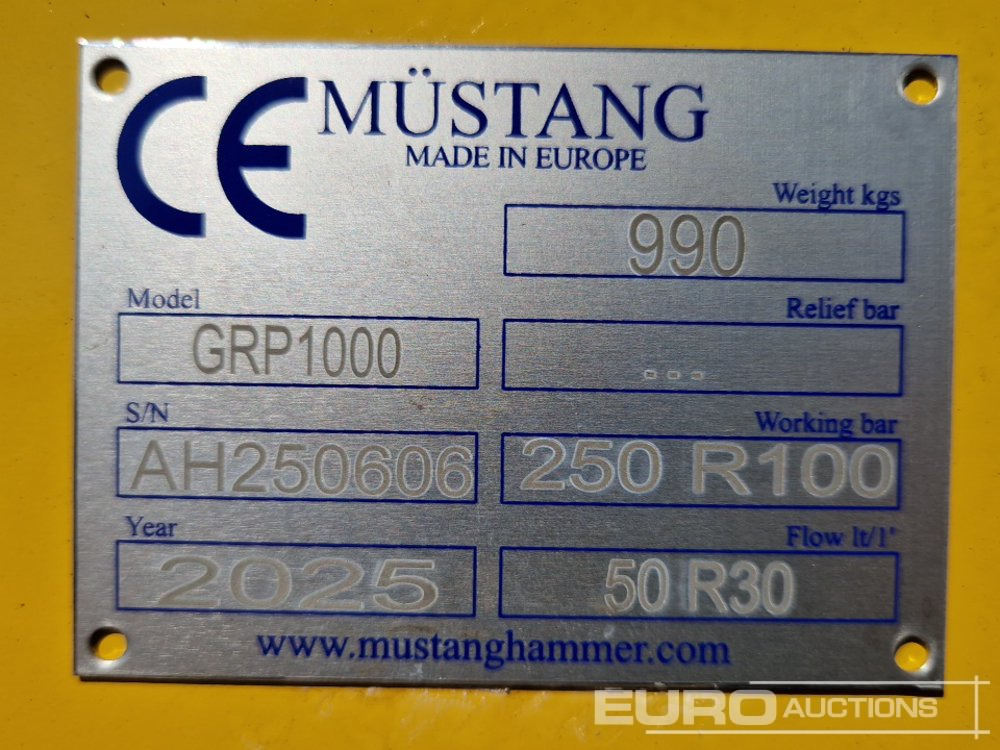 Priključak za Bager Unused 2025 Mustang GRP1000: slika Priključak za Bager Unused 2025 Mustang GRP1000