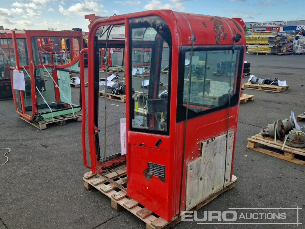 Cabin to suit JCB Z48-1 - Rezervni dijelovi za Bager: slika Cabin to suit JCB Z48-1 - Rezervni dijelovi za Bager Cabin to suit JCB Z48-1 - Rezervni dijelovi za Bager: slika Cabin to suit JCB Z48-1 - Rezervni dijelovi za Bager