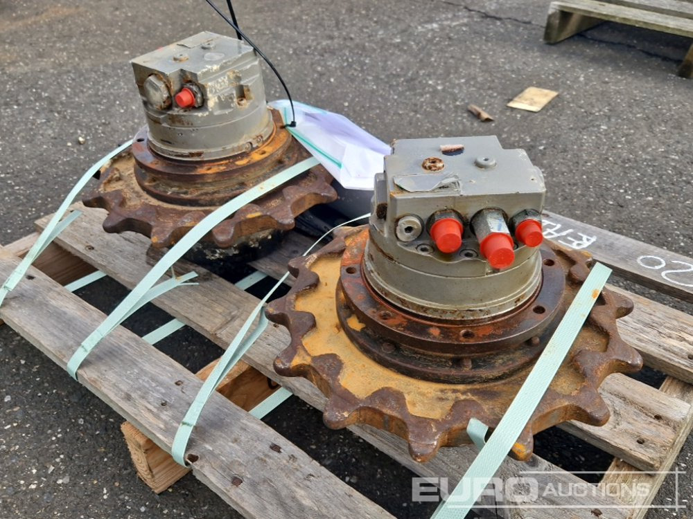 Final Drive (2 of) + Cylinder to suit Yanmar SV17 - Rezervni dijelovi za Bager: slika  Final Drive (2 of) + Cylinder to suit Yanmar SV17 - Rezervni dijelovi za Bager Final Drive (2 of) + Cylinder to suit Yanmar SV17 - Rezervni dijelovi za Bager: slika  Final Drive (2 of) + Cylinder to suit Yanmar SV17 - Rezervni dijelovi za Bager