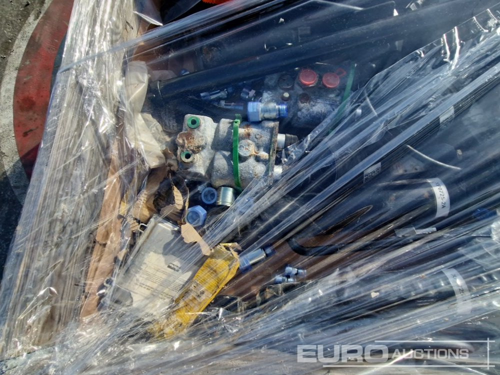 Unused Spare Parts to suit JCB - Rezervni dijelovi: slika Unused Spare Parts to suit JCB - Rezervni dijelovi Unused Spare Parts to suit JCB - Rezervni dijelovi: slika Unused Spare Parts to suit JCB - Rezervni dijelovi