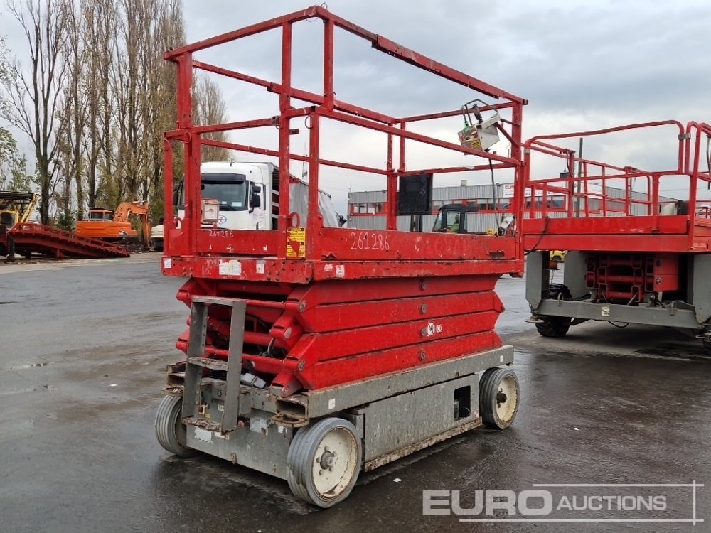 SkyJack SJIII-4626 - Podizna platforma: slika SkyJack SJIII-4626 - Podizna platforma SkyJack SJIII-4626 - Podizna platforma: slika SkyJack SJIII-4626 - Podizna platforma